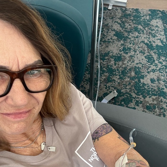 Meet your Posher, Alexis - Picture 1 of 1